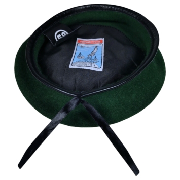 béret vert légion, intérieur, tour de tête cuir, lacet de serrage croisé