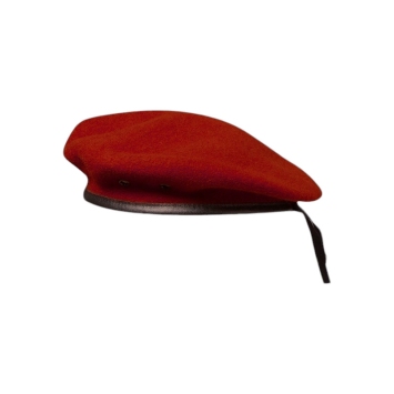 béret commando rouge laine, vue de profil, bord cuir et œillets d’aération