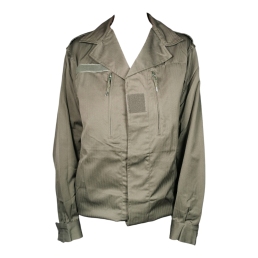 veste militaire f2 verte, face avant, fermeture boutons sous rabat, 2 zips poitrine