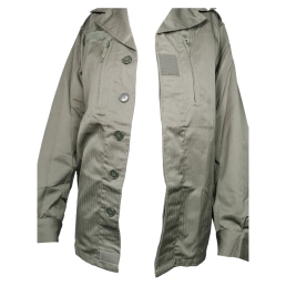 veste f2 verte, détail bas élastiqué côté, tissu léger pour climat chaud