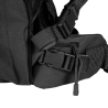 sac ares 45 60l noir, détail sangle ventrale à boucle et poche zippée