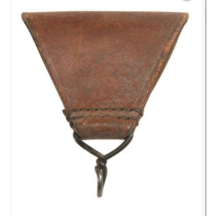 Passant de ceinture Armée Française en cuir triangle occasion
