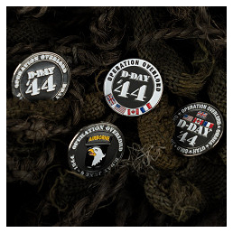 Badge D-Day 44 Pin's 5 Beaches — Insigne métal plages du Débarquement
