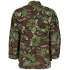 Veste militaire DPM 2 grandes poches poitrine à rabat boutonné, 2 poches zippées poitrine et 2 grandes poches basses.