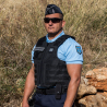 Système MOLLE à l'avant, au dos et aux épaules