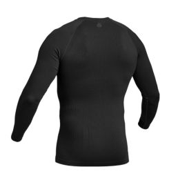 240 g/m² : 60 % polypropylène, 30 % polyamide recyclé, 10 % élasthanne.