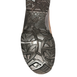 rangers HAIX Nepal Pro, semelle crantée antidérapante, motif de traction, vue dessous