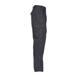 pantalon militaire bdu parks noir, vue de face profil, poches cargo visibles