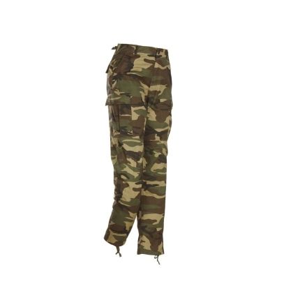 pantalon militaire bdu parks beige, vue de face trois-quarts, poches cargo visibles