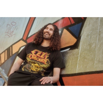 T-shirt OZZY Osbourne Brandit porté
