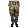 pantalon armée britannique camouflage dpm, vue de face, poches cargo et passants larges